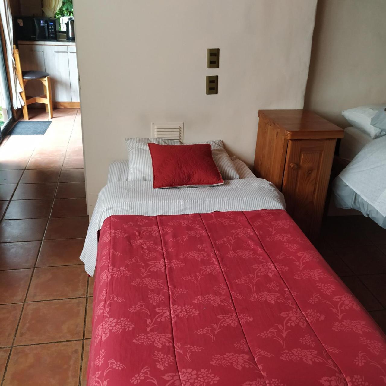 Omi Kika B&B Вилярика Екстериор снимка
